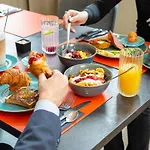 Ibis Styles 3*