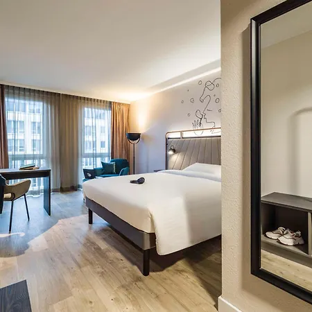 Ibis Styles Hotel 3*